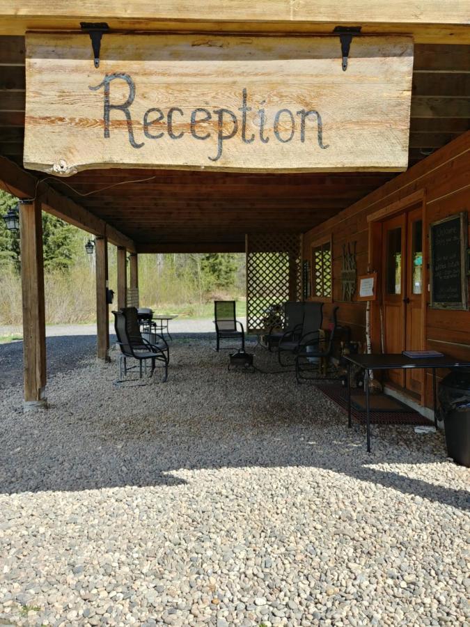 Вилла Wolfwood Guest Ranch Клируотер Экстерьер фото